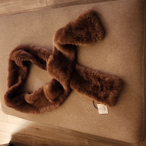 Luxury brown scarf - Picture 1 of 2